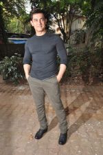 Aamir Khan at Talaash success meet in Bandra, Mumbai on 4th Dec 2012 (39).JPG